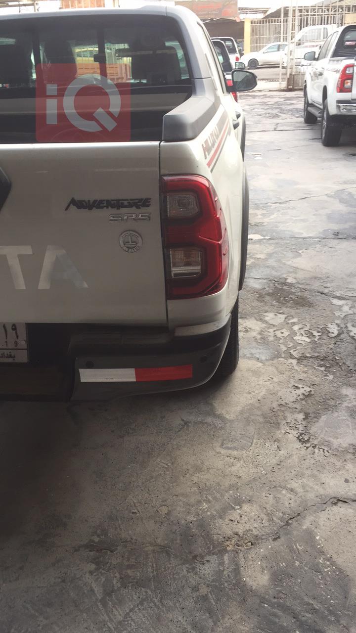 تۆیۆتا هایلۆکس